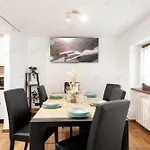 Apartament Hellochalet - Le Fleury Family 600mt Cablecar