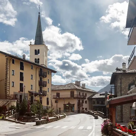 Apartment Hellochalet - Le Fleury Family 600mt Cablecar Valtournenche