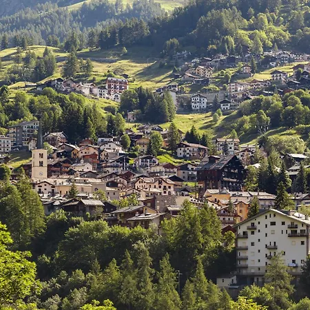 Hellochalet - Le Fleury Family 600mt Cablecar Apartment *