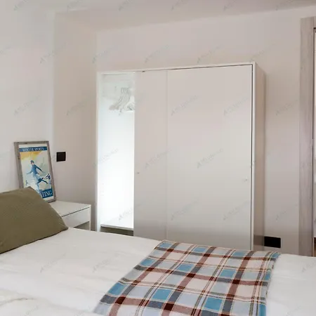 Apartamento Hellochalet - Le Fleury Family 600mt Cablecar