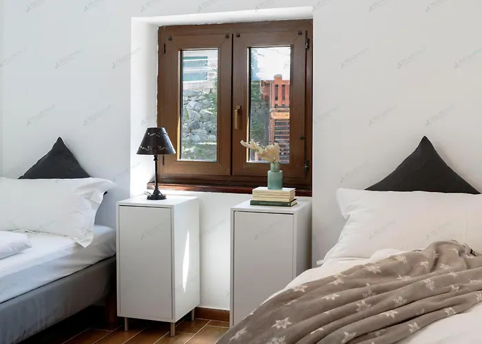 Hellochalet - Le Fleury Family 600mt Cablecar *