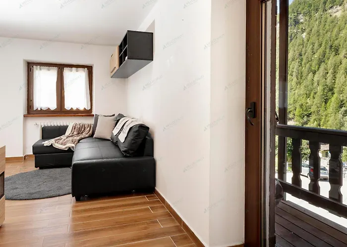 Hellochalet - Le Fleury Family 600mt Cablecar Apartman *